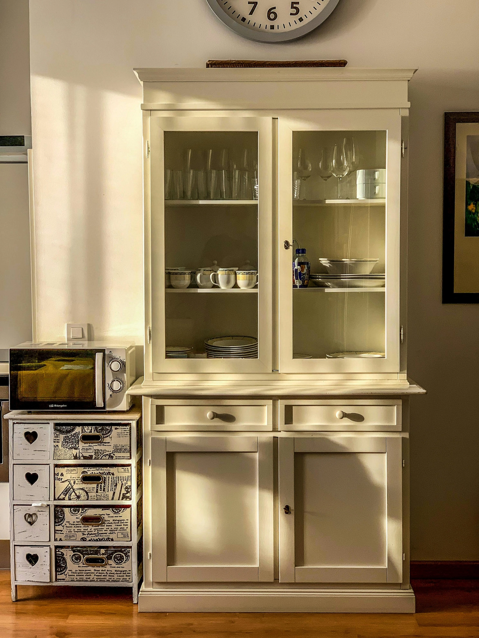 Apex Cabinet