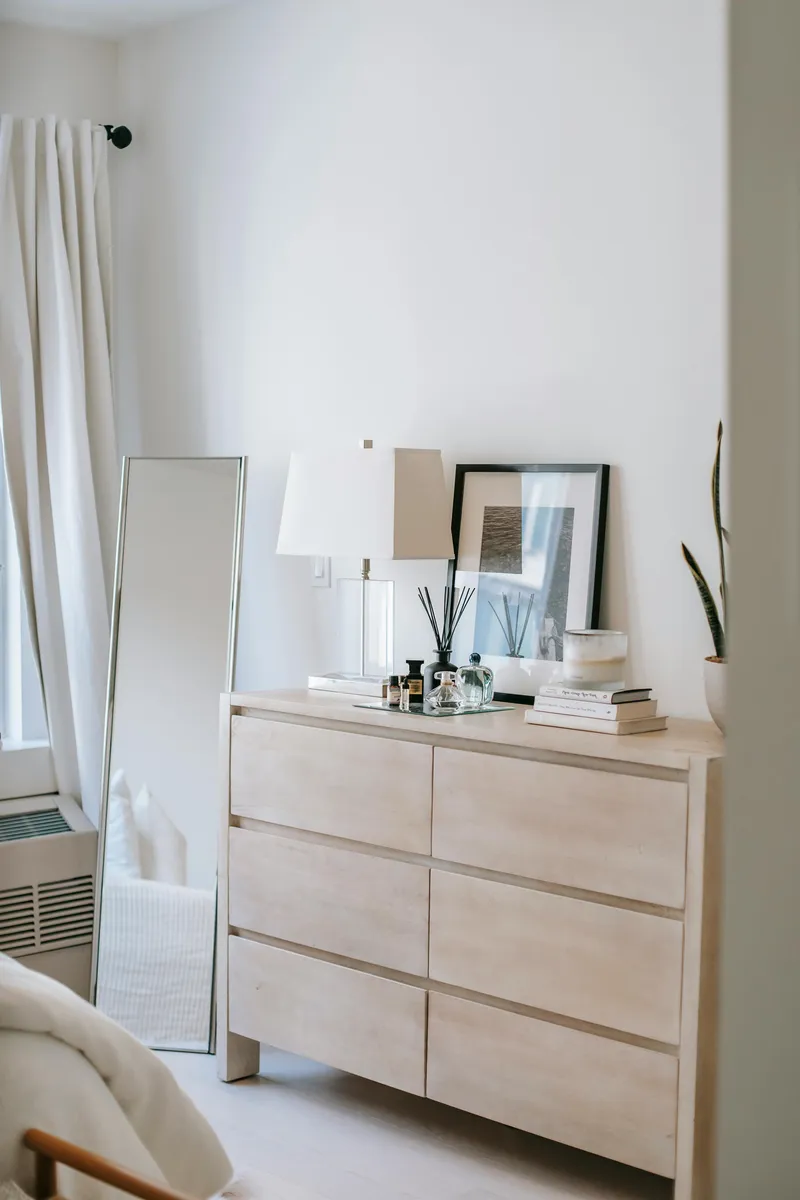 Echo Dresser