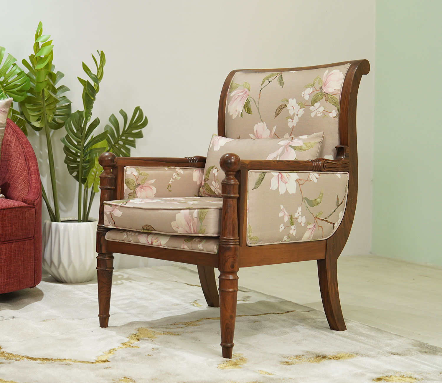 Lyra Armchair
